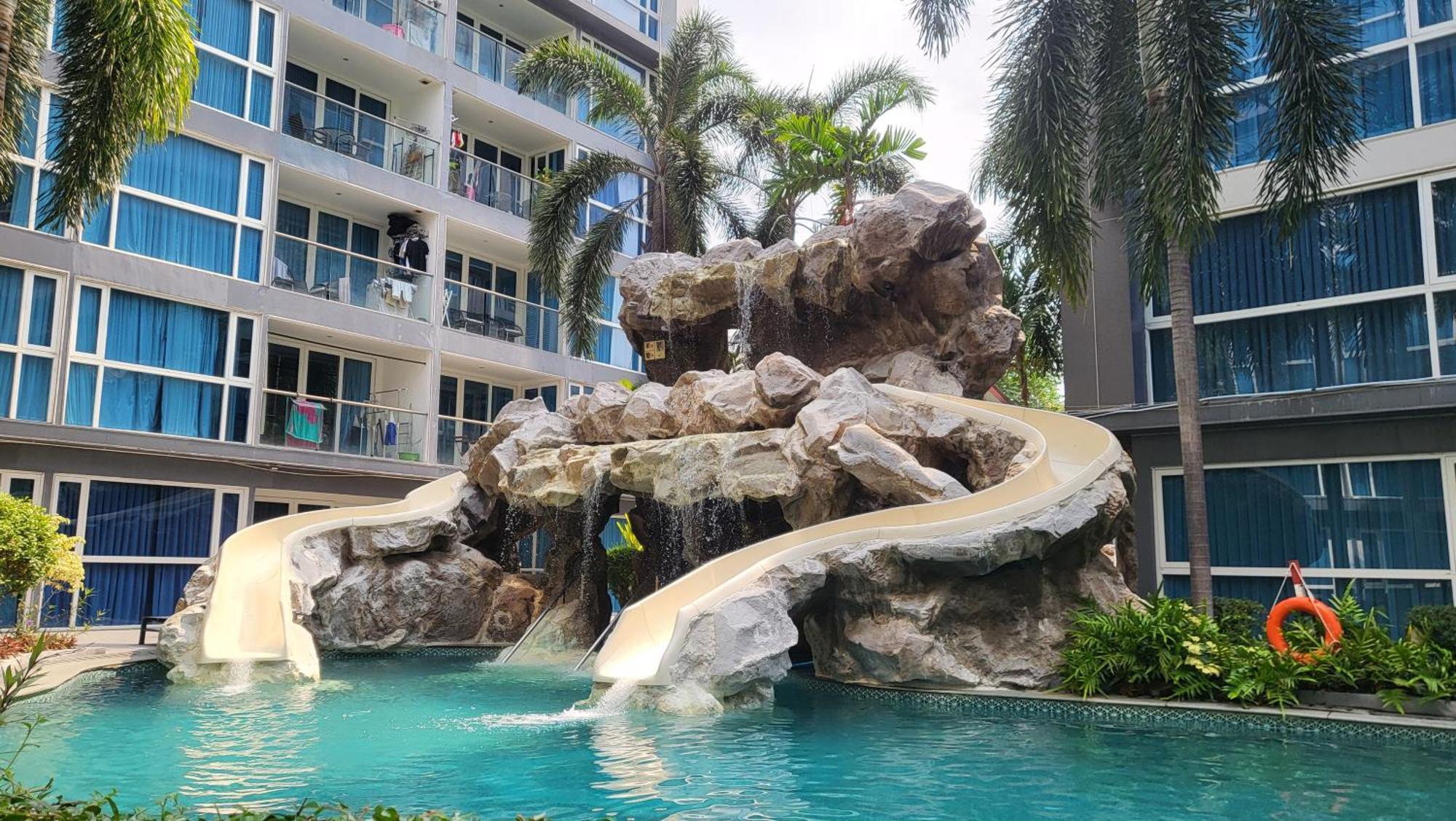 Centara Avenue Residence By Patsamon Pattaya Esterno foto