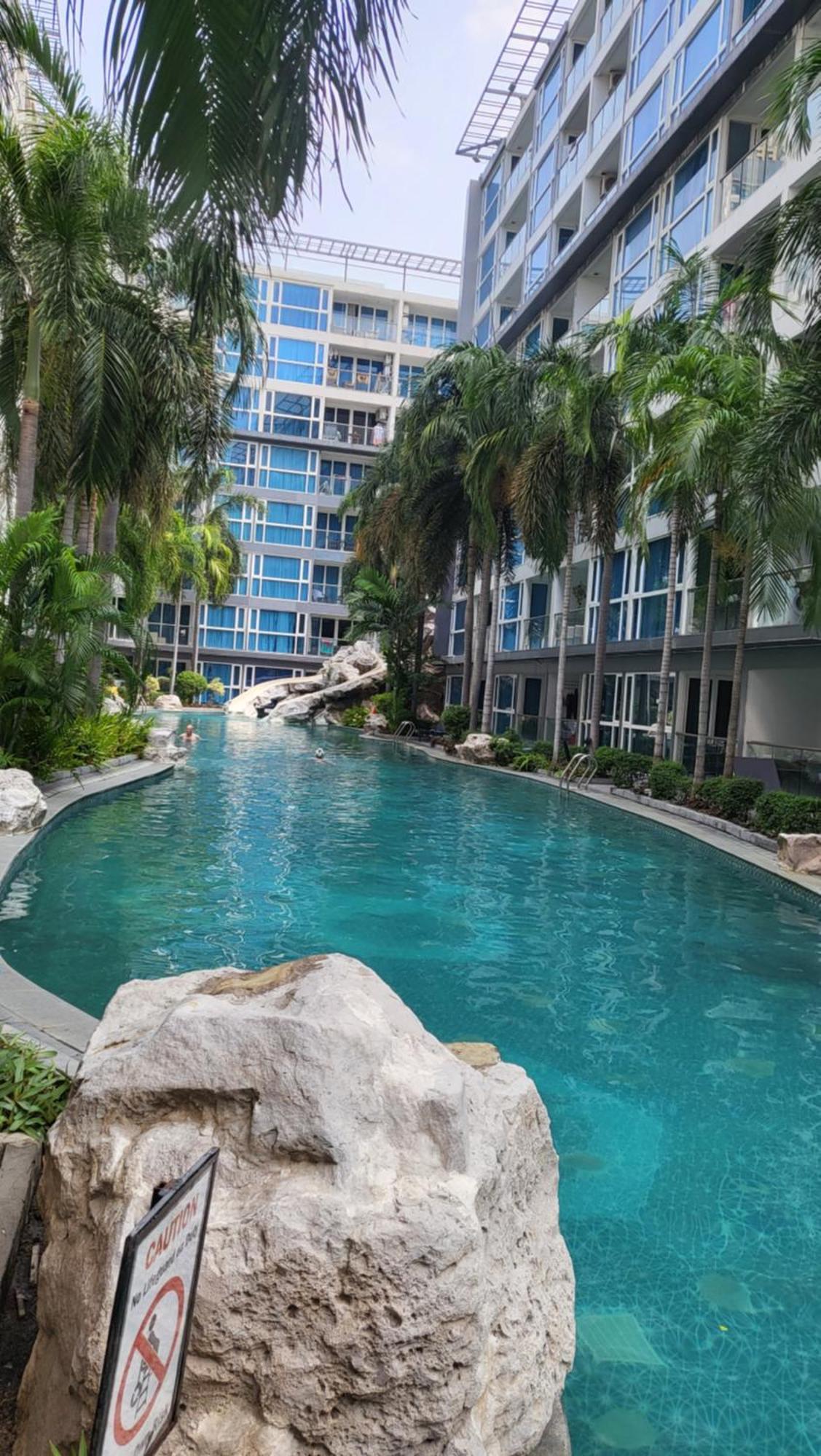 Centara Avenue Residence By Patsamon Pattaya Esterno foto